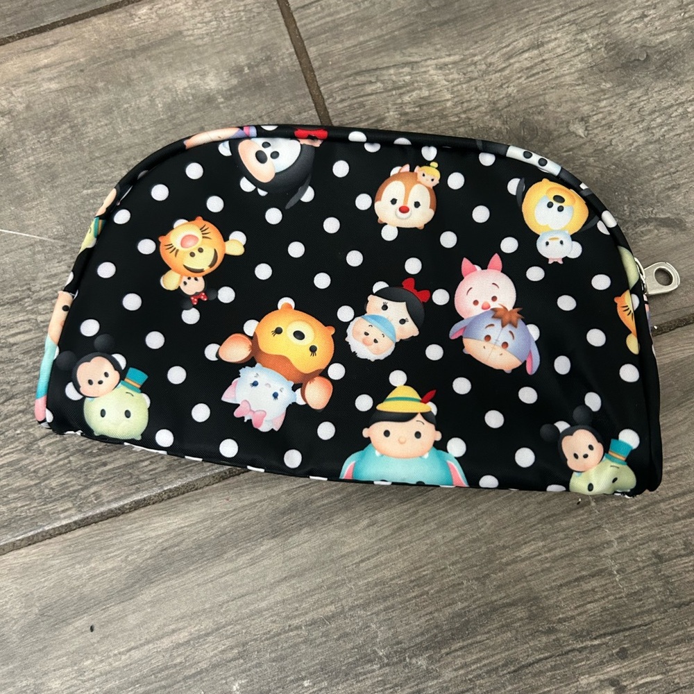 ✨ Disney Tsum Tsum Polka Dot Makeup Bag ✨